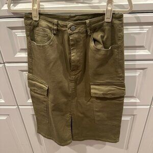 Khaki Cargo Skirt-Size Med